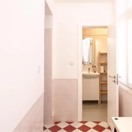 Living Arroios Apartment *